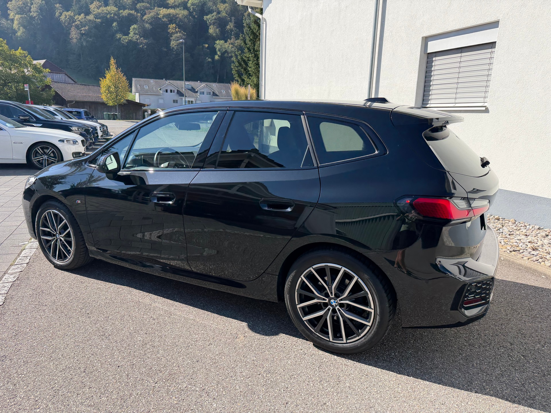 BMW 218d Active Tourer M Sport DKG-image-12