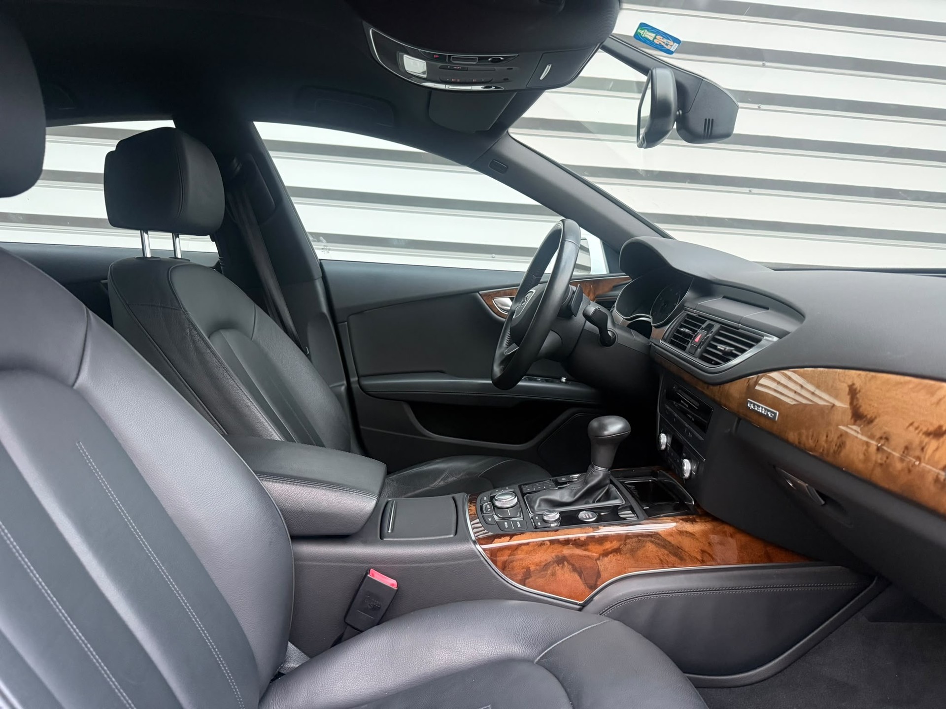 AUDI A7 Sportback 3.0 TDI quattro S-tronic-image-8