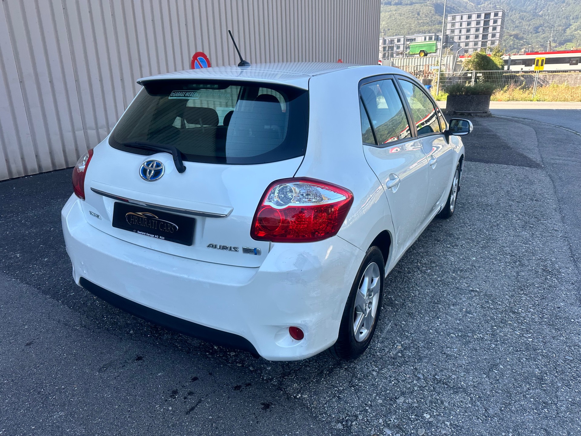 TOYOTA Auris 1.8 16V HSD Linea Luna-image-7