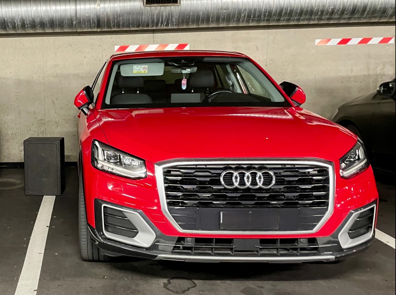 AUDI 1.6 30 TDI Design S-Tronic-image-1