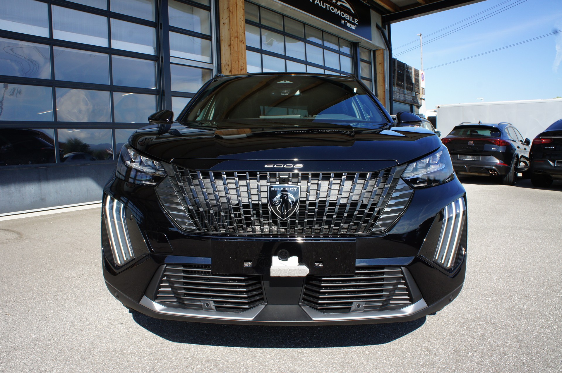 PEUGEOT 2008 1.2 145 MHEV GT-image-7