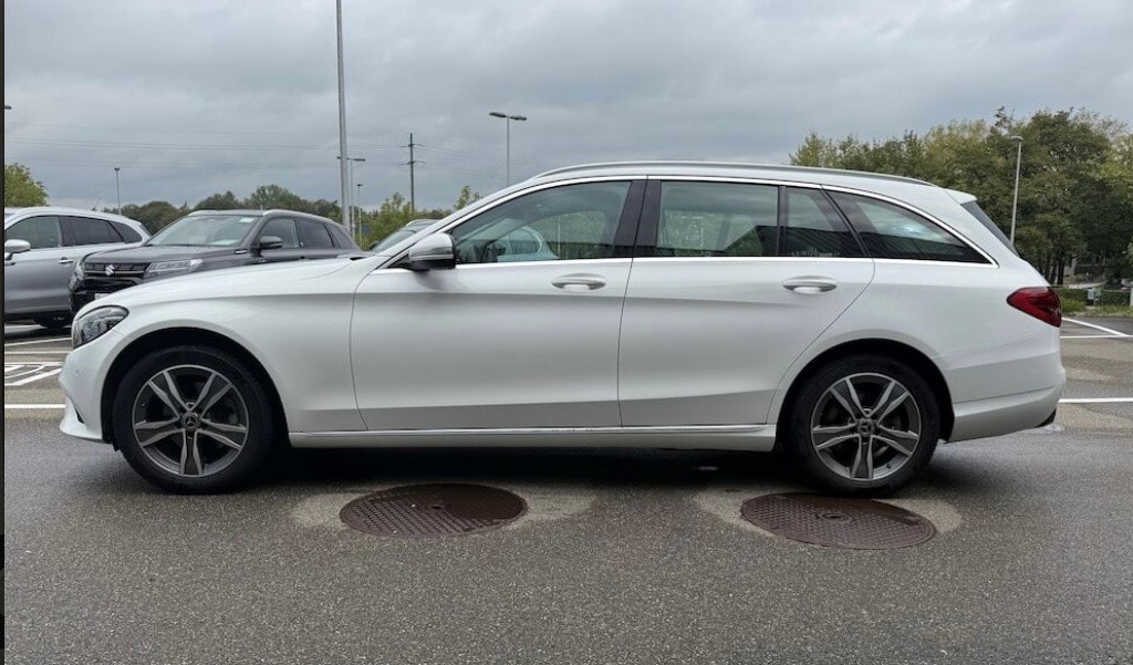 MERCEDES-BENZ C 220 d Avantgarde 4Matic 9G-Tronic-image-1