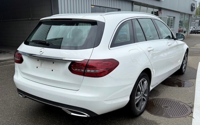 MERCEDES-BENZ C 220 d Avantgarde 4Matic 9G-Tronic-image-4