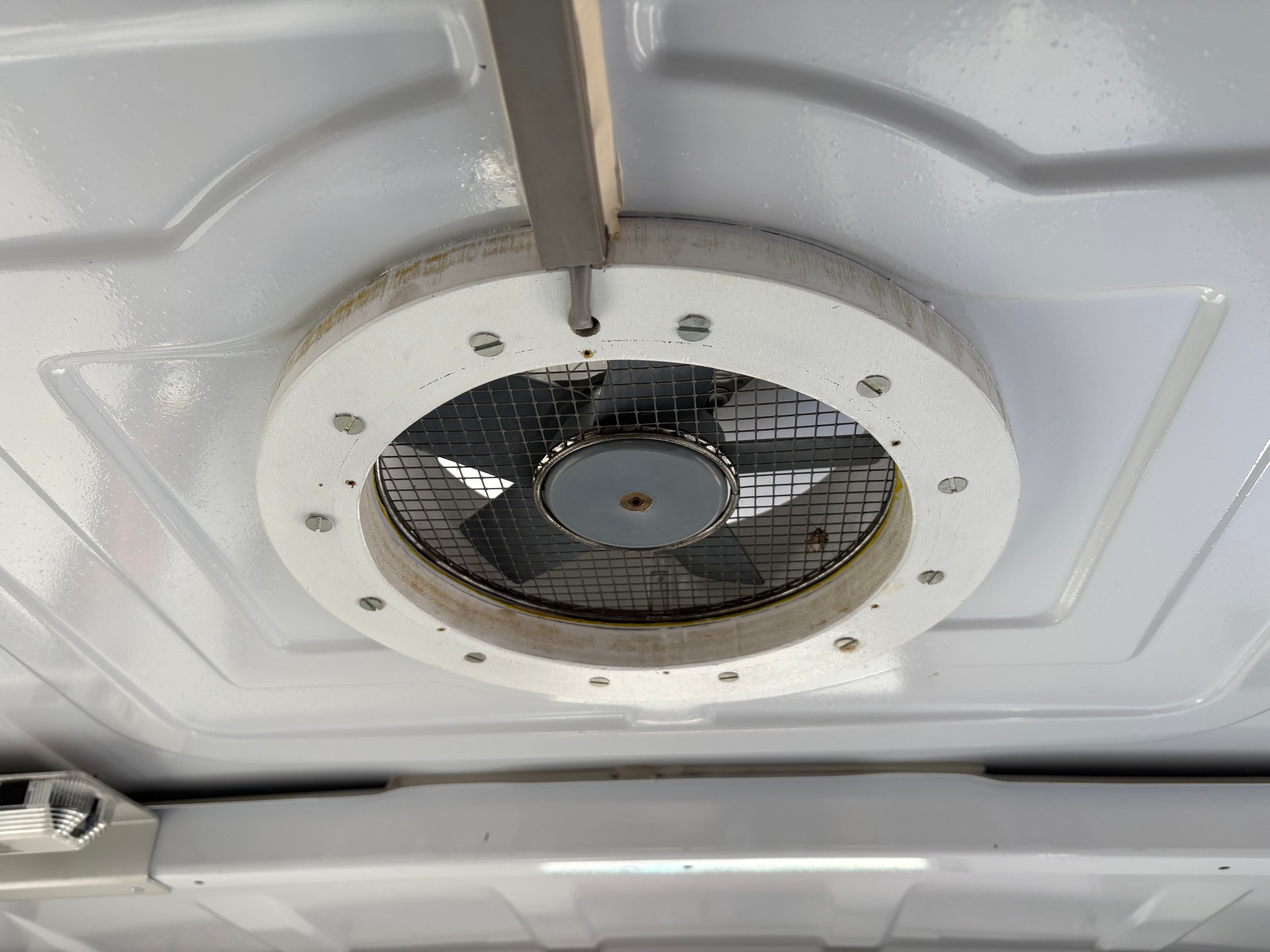 MERCEDES-BENZ Vario 815 D-image-27