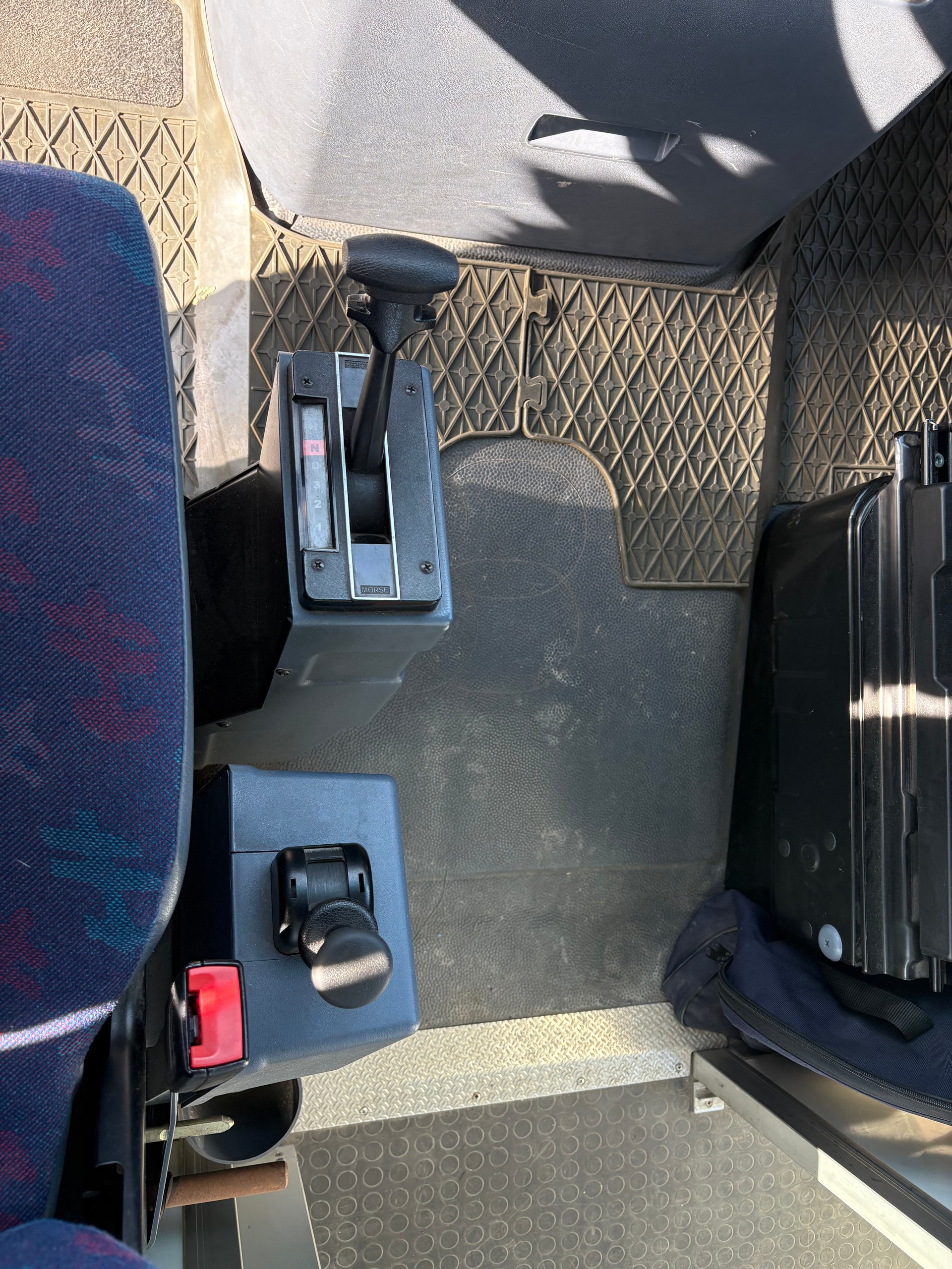 MERCEDES-BENZ Vario 815 D-image-14