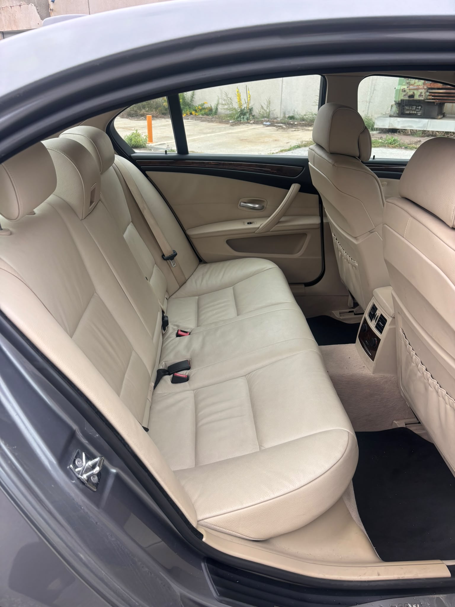 BMW 530xi Steptronic-image-12