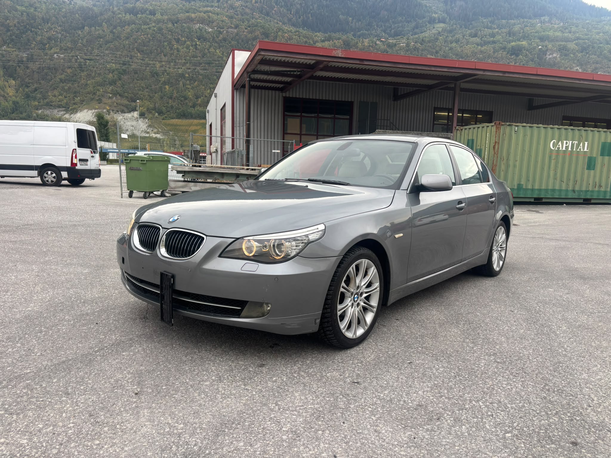 Car photo