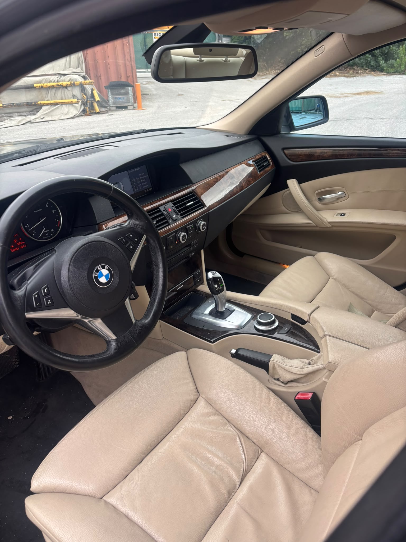 BMW 530xi Steptronic-image-7