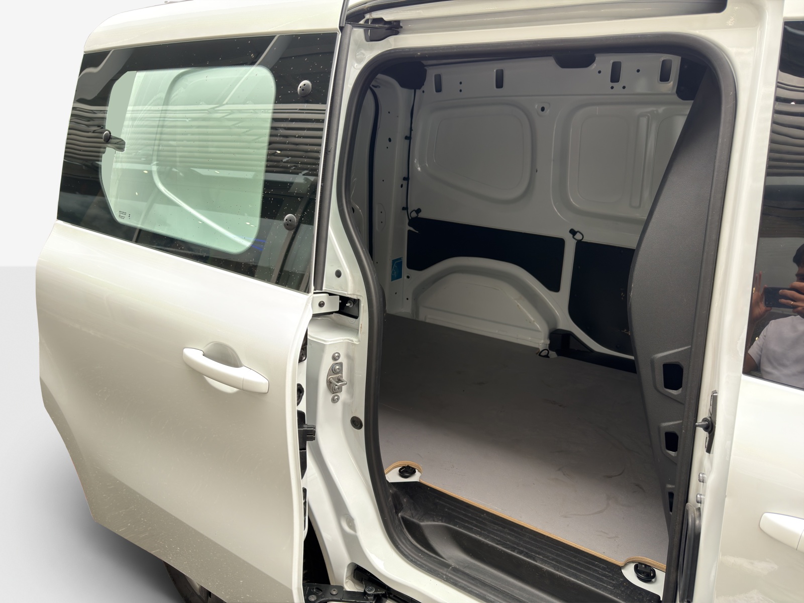 MERCEDES-BENZ Citan 110 CDI Pro-image-11
