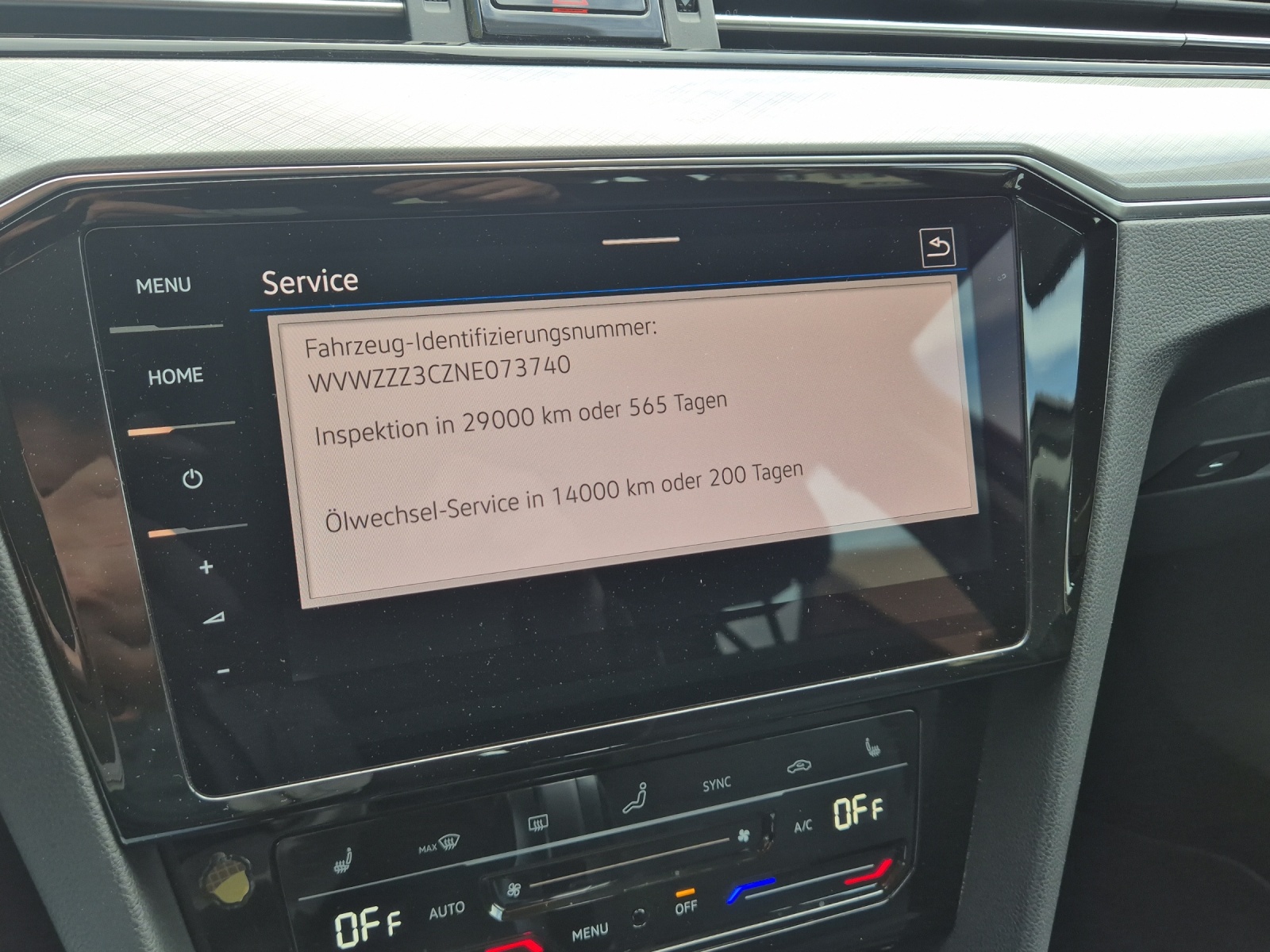 VW Passat Variant 1.4 TSI GTE Hybrid DSG*Anhängerkupplung*-image-16