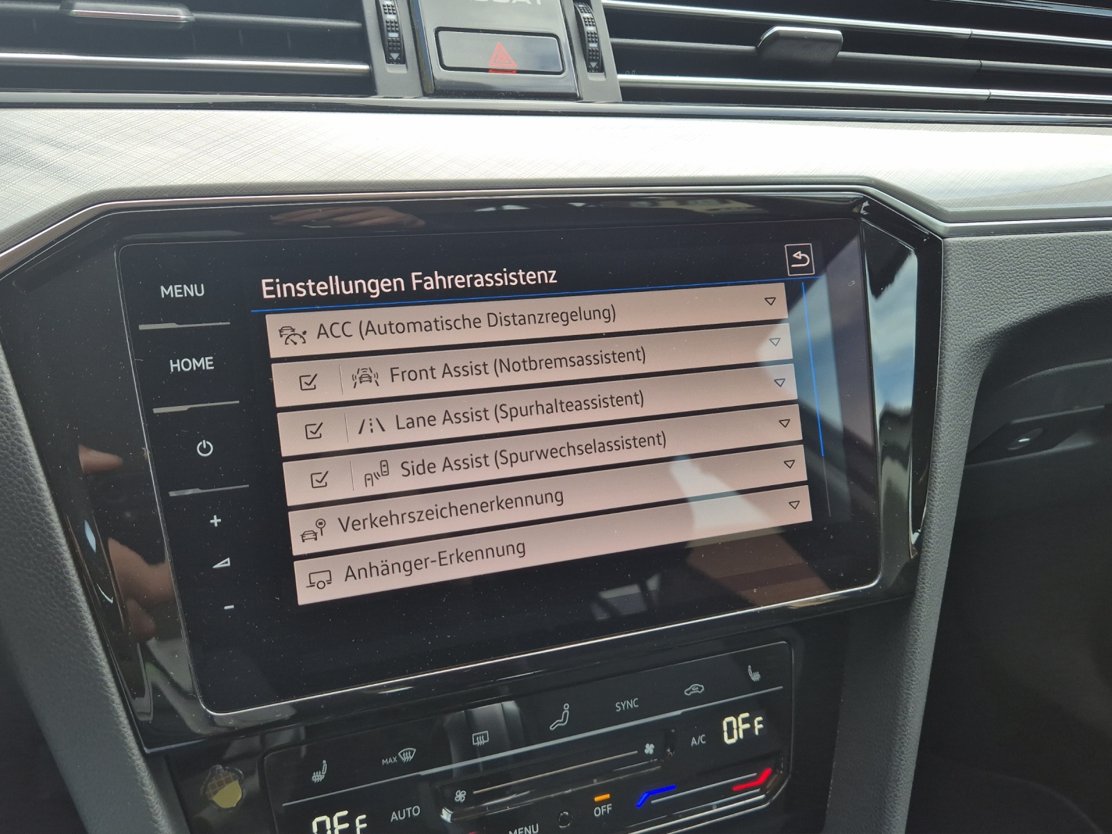 VW Passat Variant 1.4 TSI GTE Hybrid DSG*Anhängerkupplung*-image-17