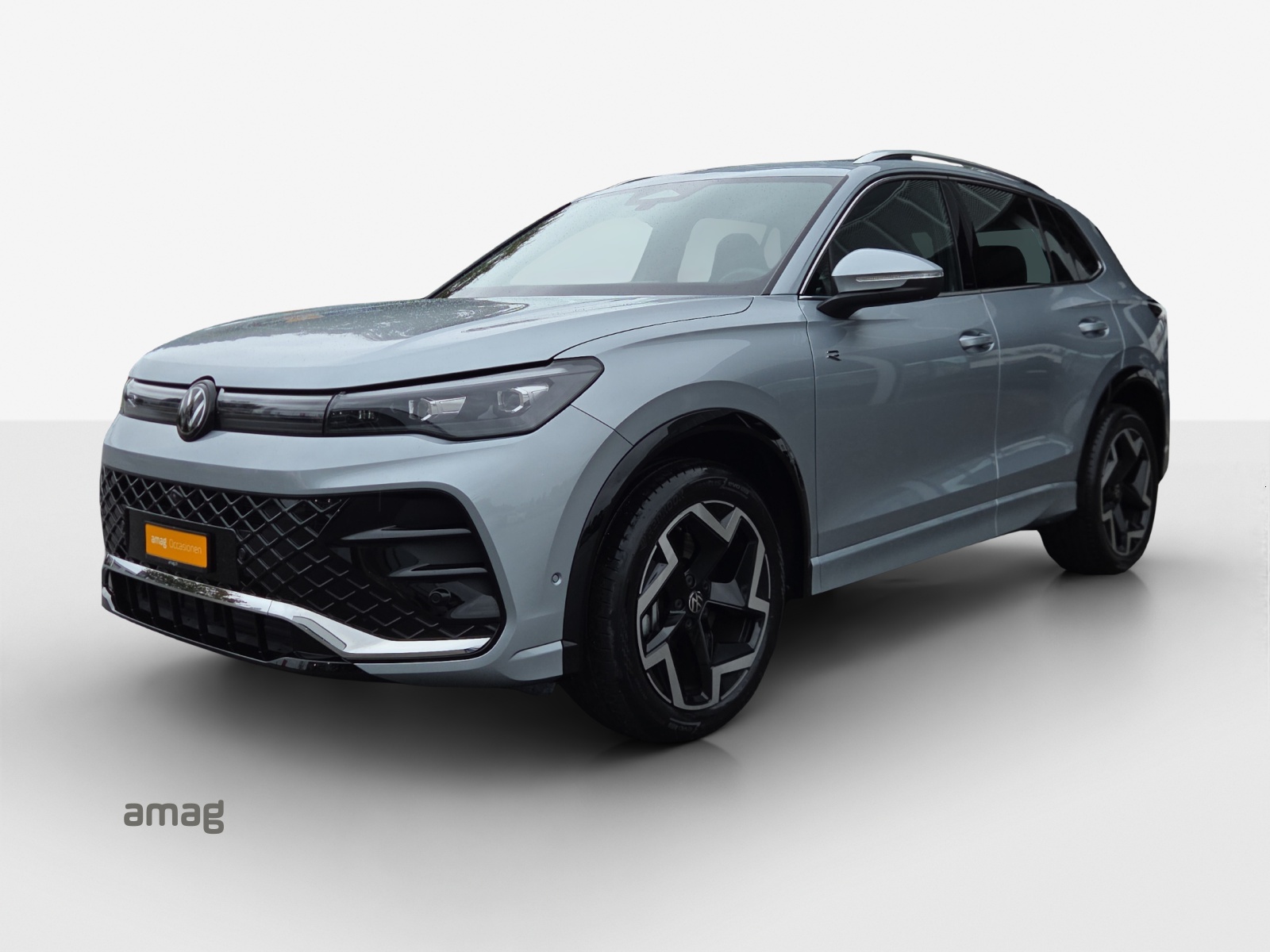 VW Tiguan 2.0 TSI DSG R-Line 4Motion-image-0