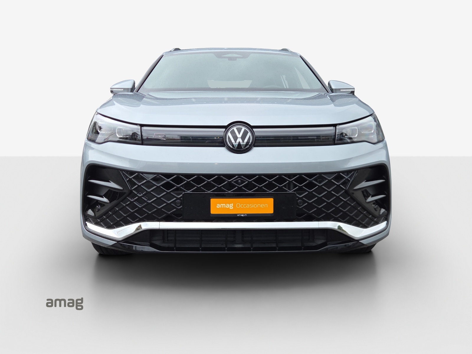 VW Tiguan 2.0 TSI DSG R-Line 4Motion-image-6