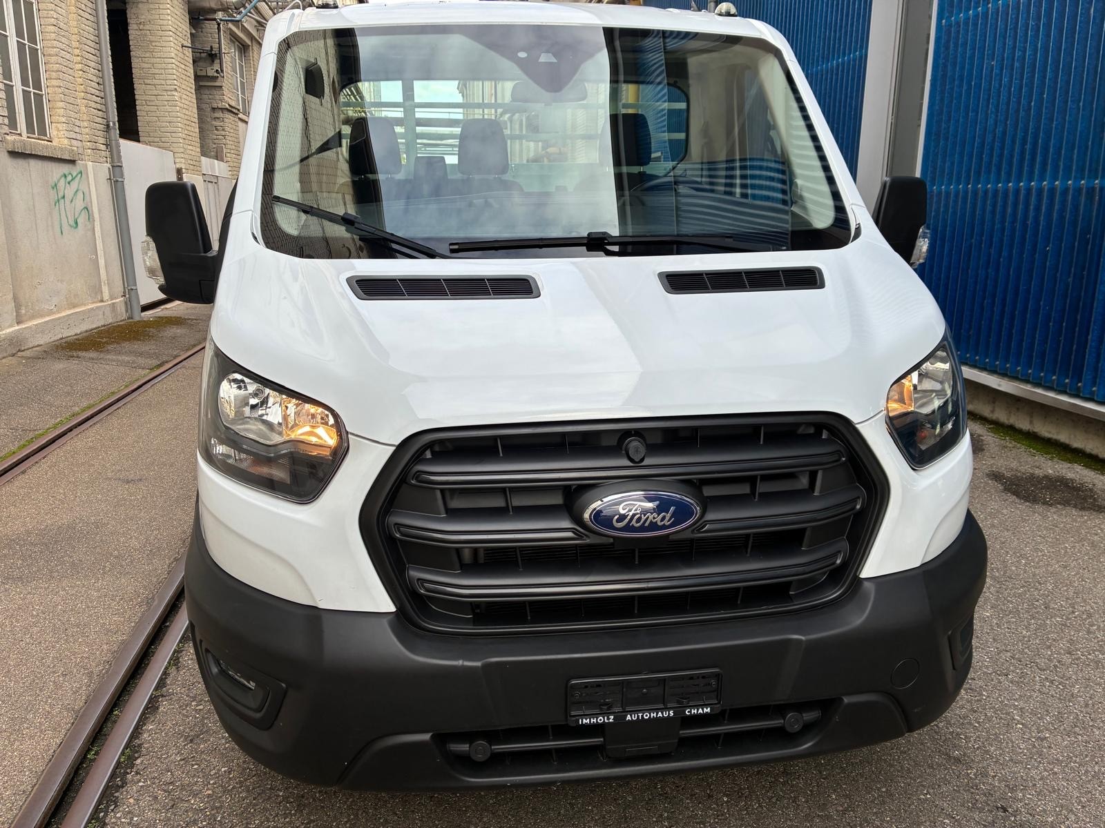 FORD Transit 350 L2 Trend 2.0 TDCi 170 RWD-image-3