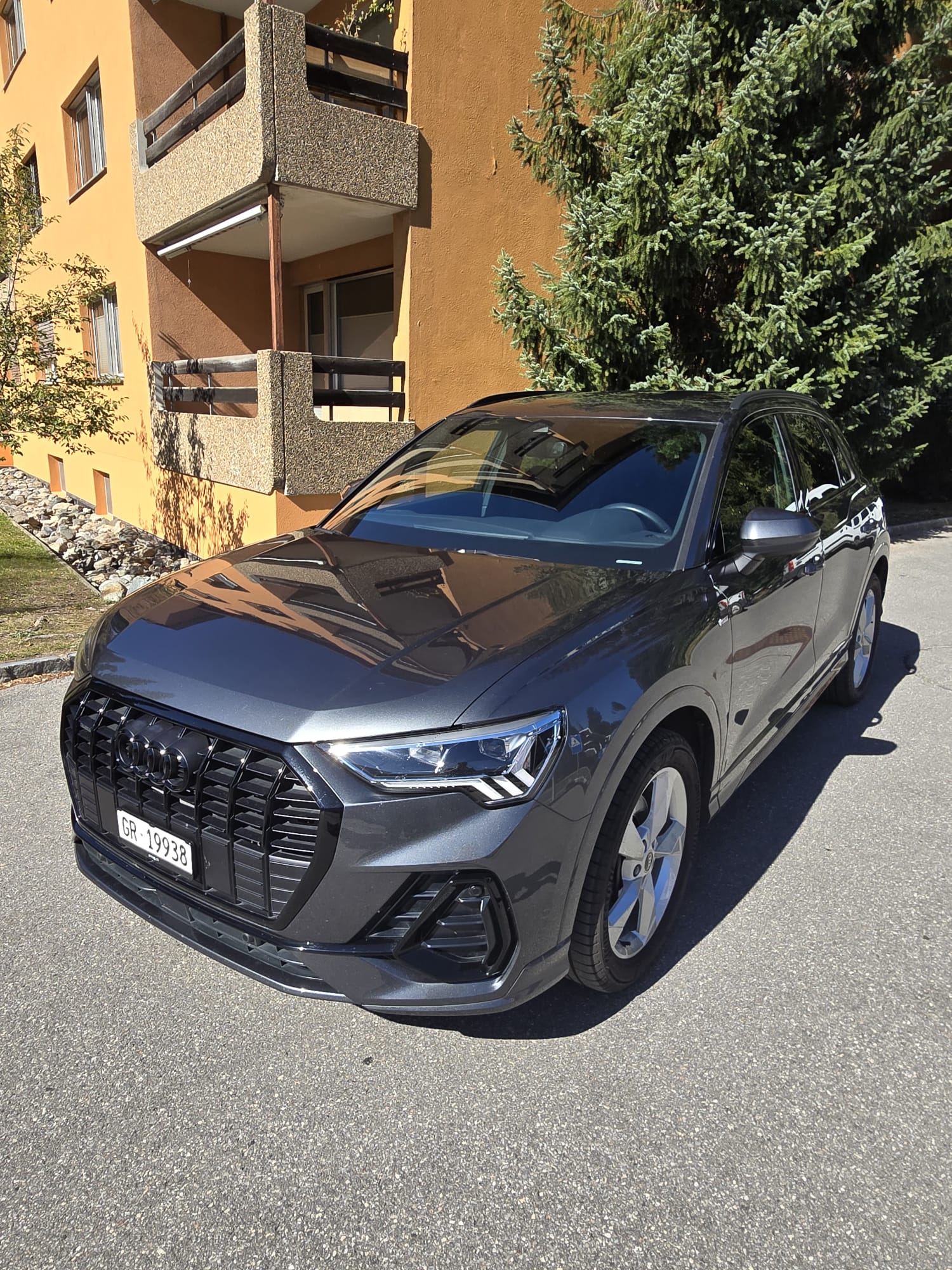 AUDI 2.0 40 TFSI S line quattro S-Tronic-image-0