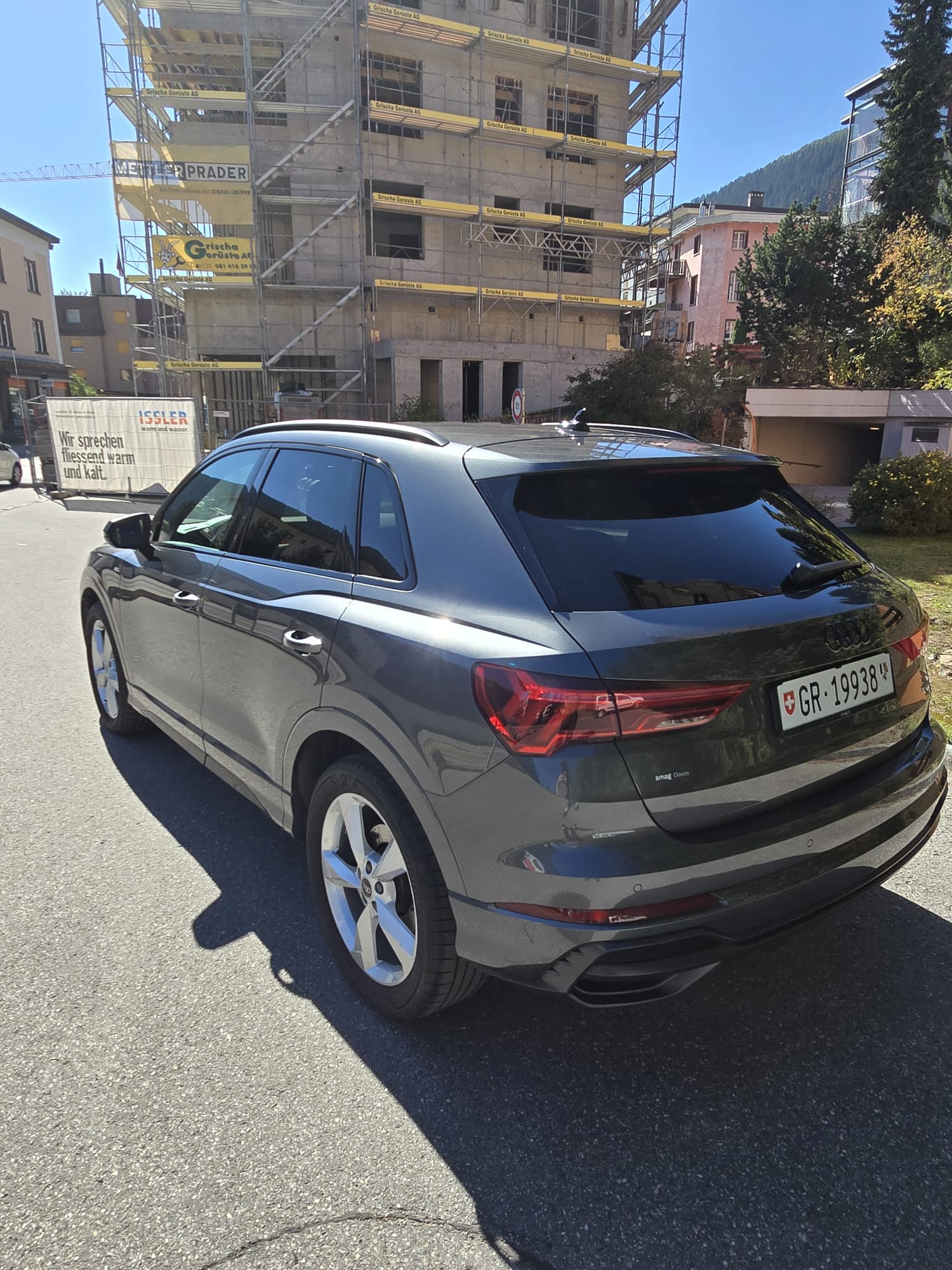 AUDI 2.0 40 TFSI S line quattro S-Tronic-image-3