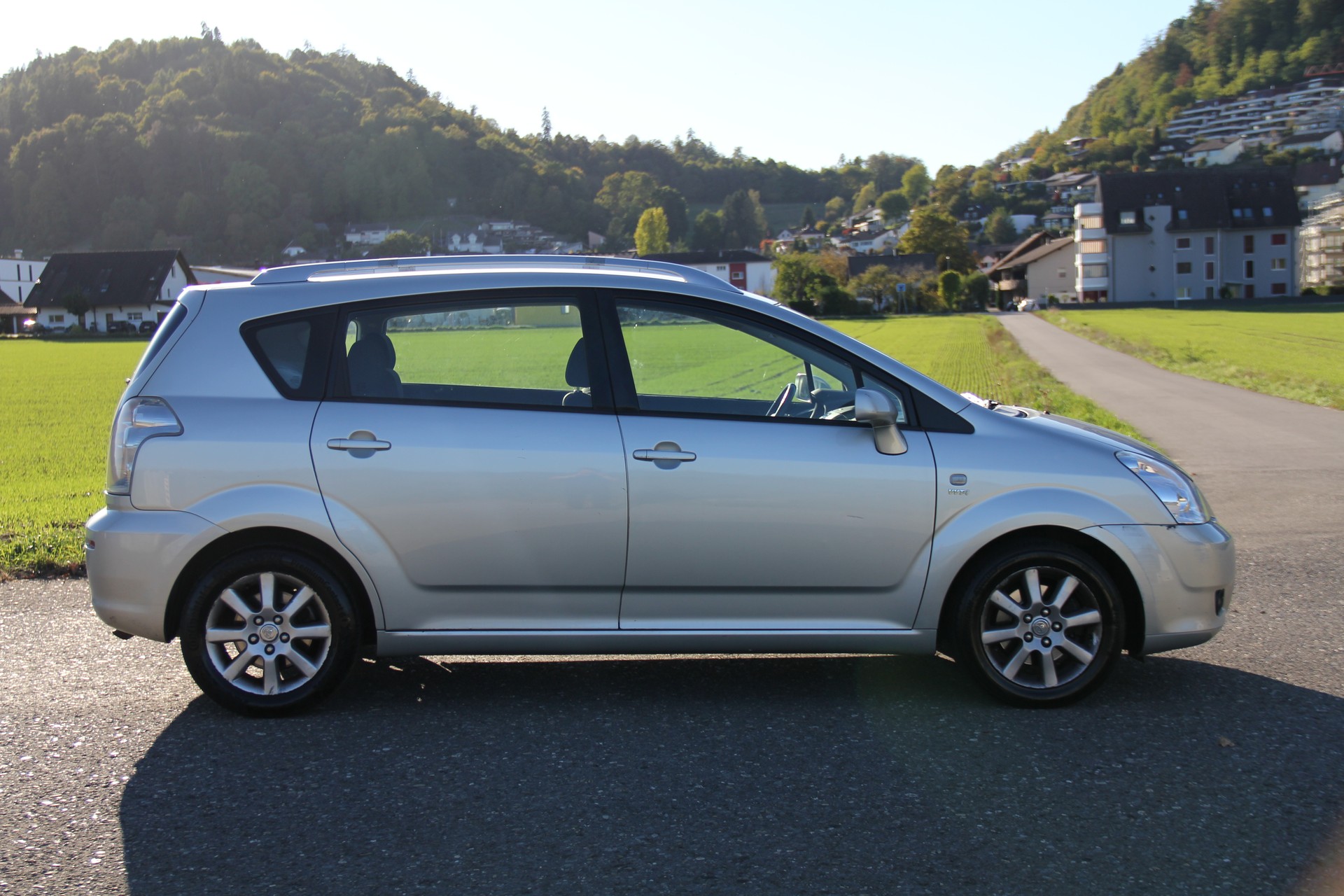 TOYOTA Corolla Verso 1.8 Linea Sol-image-4