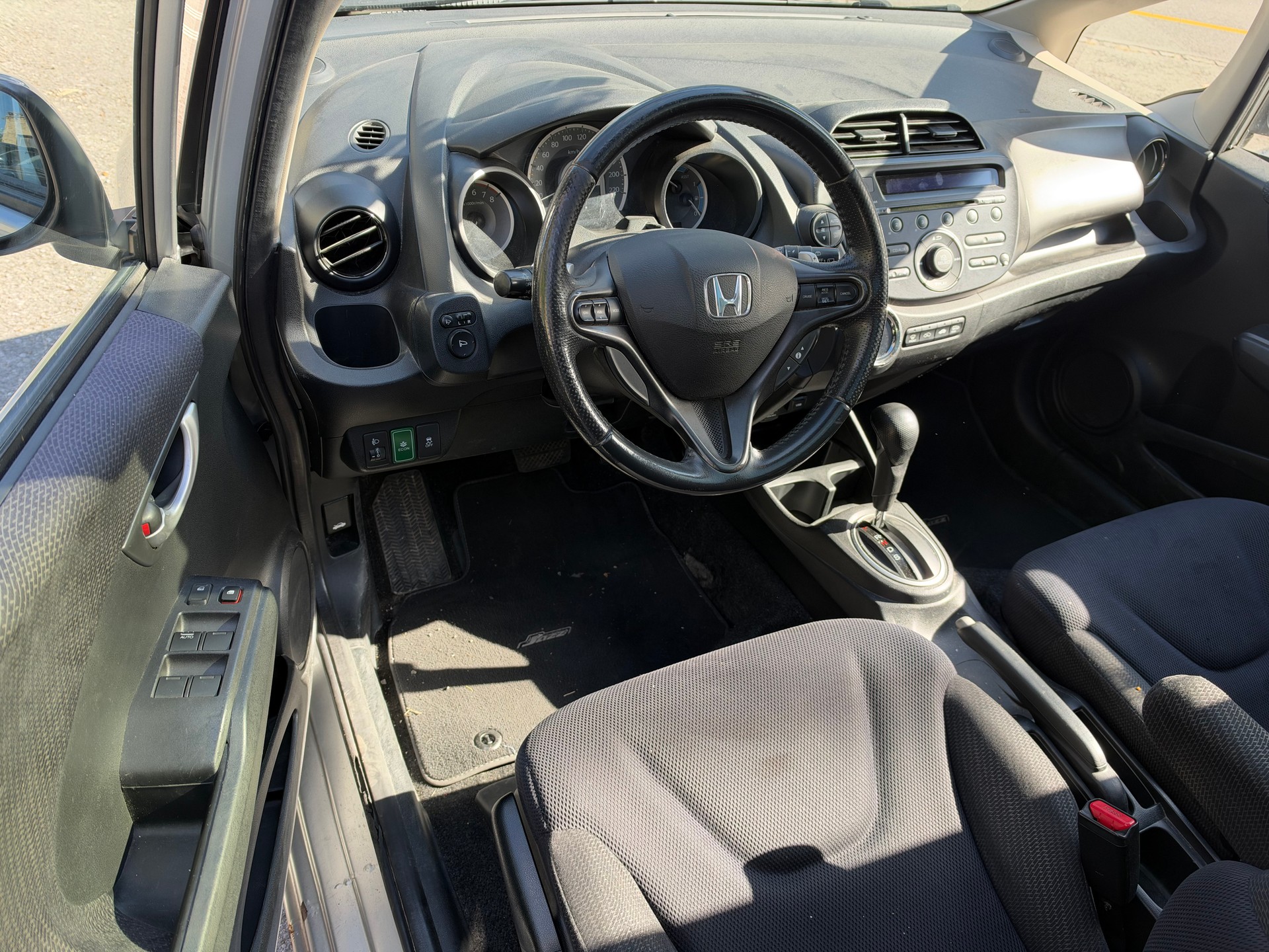 HONDA Jazz 1.3i Hybrid Elegance CVT-image-10