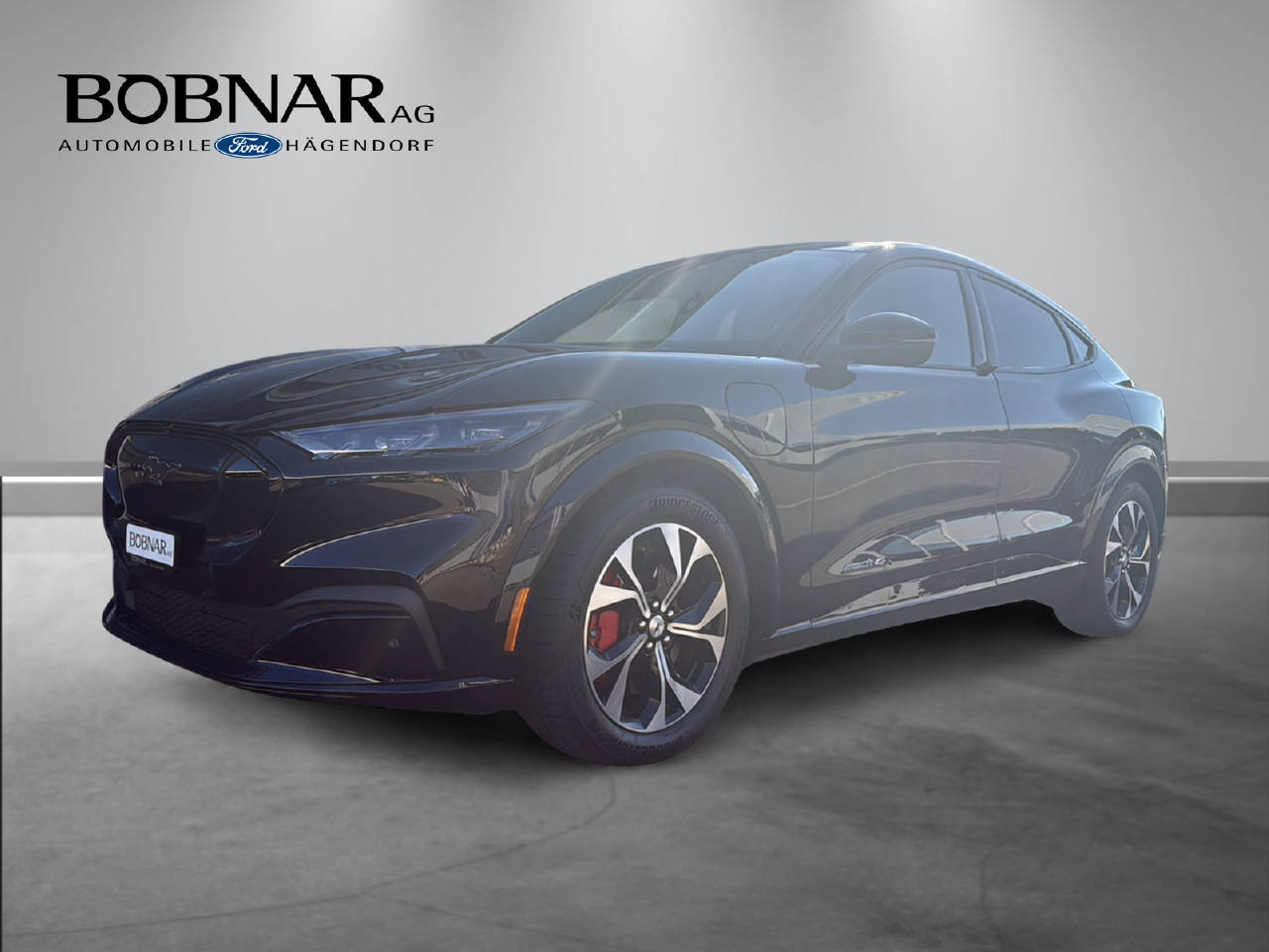 FORD Mustang Mach-E Extended AWD-image-0