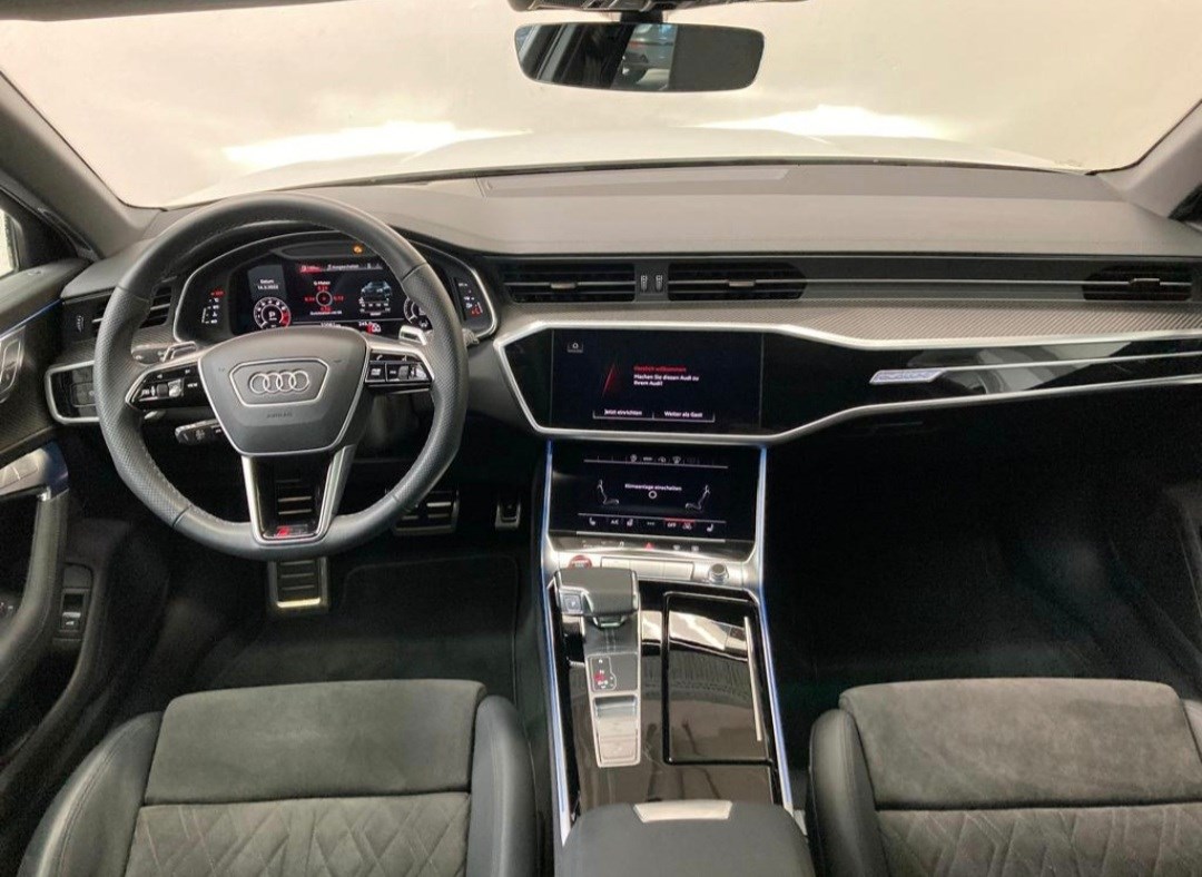 AUDI RS6 Avant 4.0 TFSI KERAMIK-CARBON-PANO-image-12