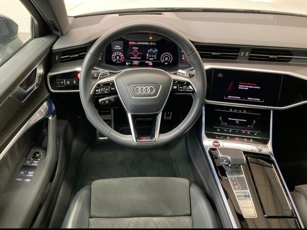 AUDI RS6 Avant 4.0 TFSI KERAMIK-CARBON-PANO-image-10