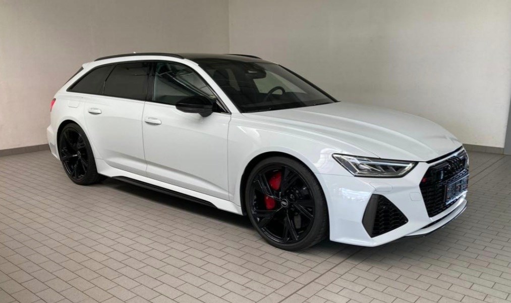 AUDI RS6 Avant 4.0 TFSI KERAMIK-CARBON-PANO-image-4