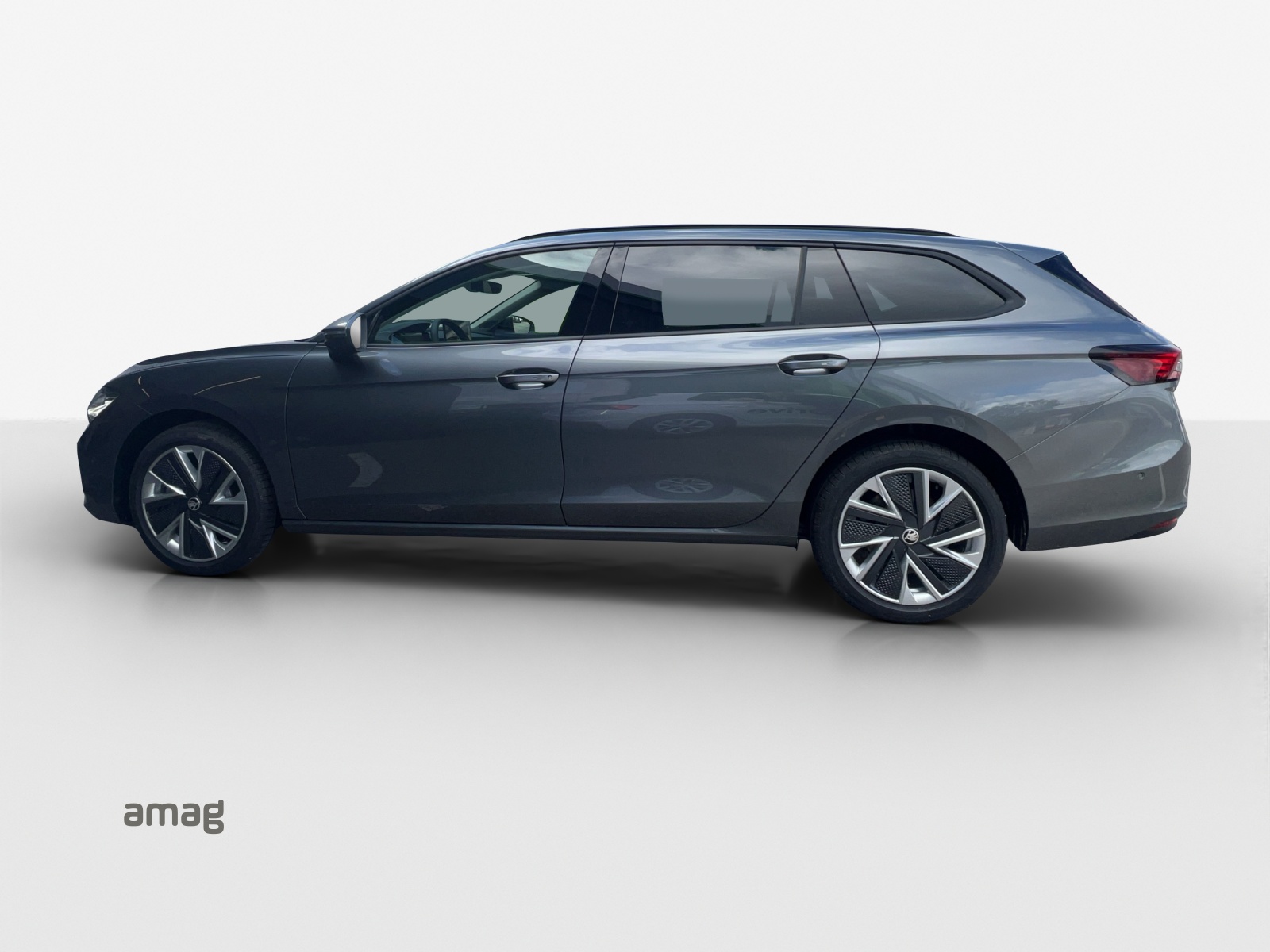 SKODA Superb Combi 2.0 TDi Selection 4x4 DSG-image-1