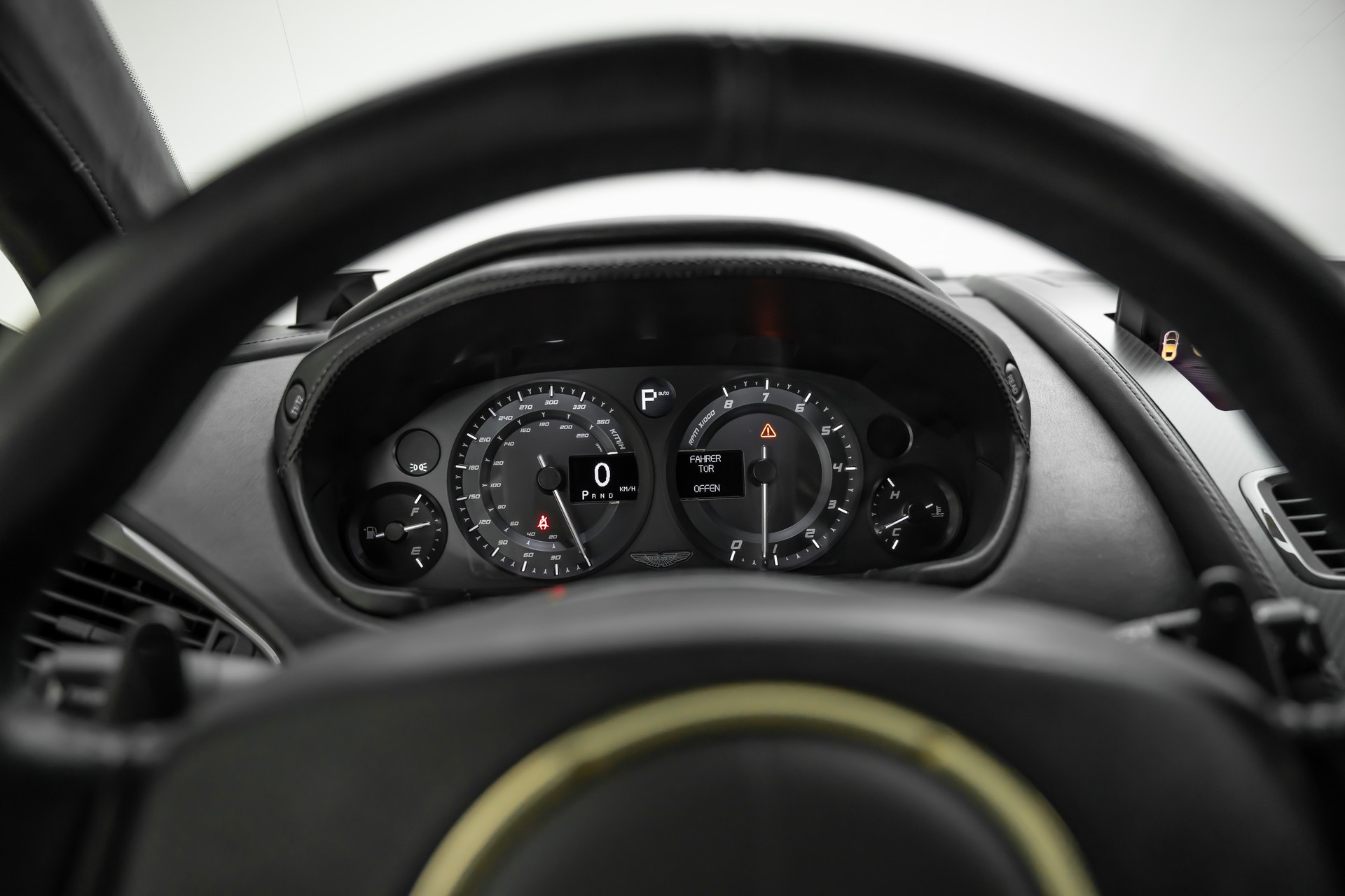 ASTON MARTIN Vanquish Zagato-image-25
