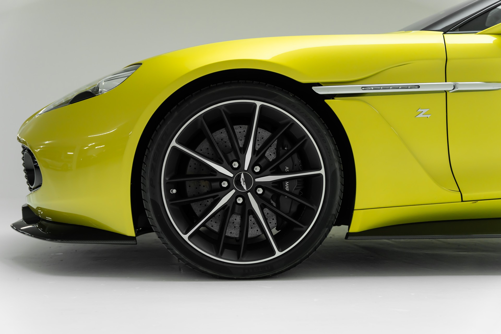 ASTON MARTIN Vanquish Zagato-image-7