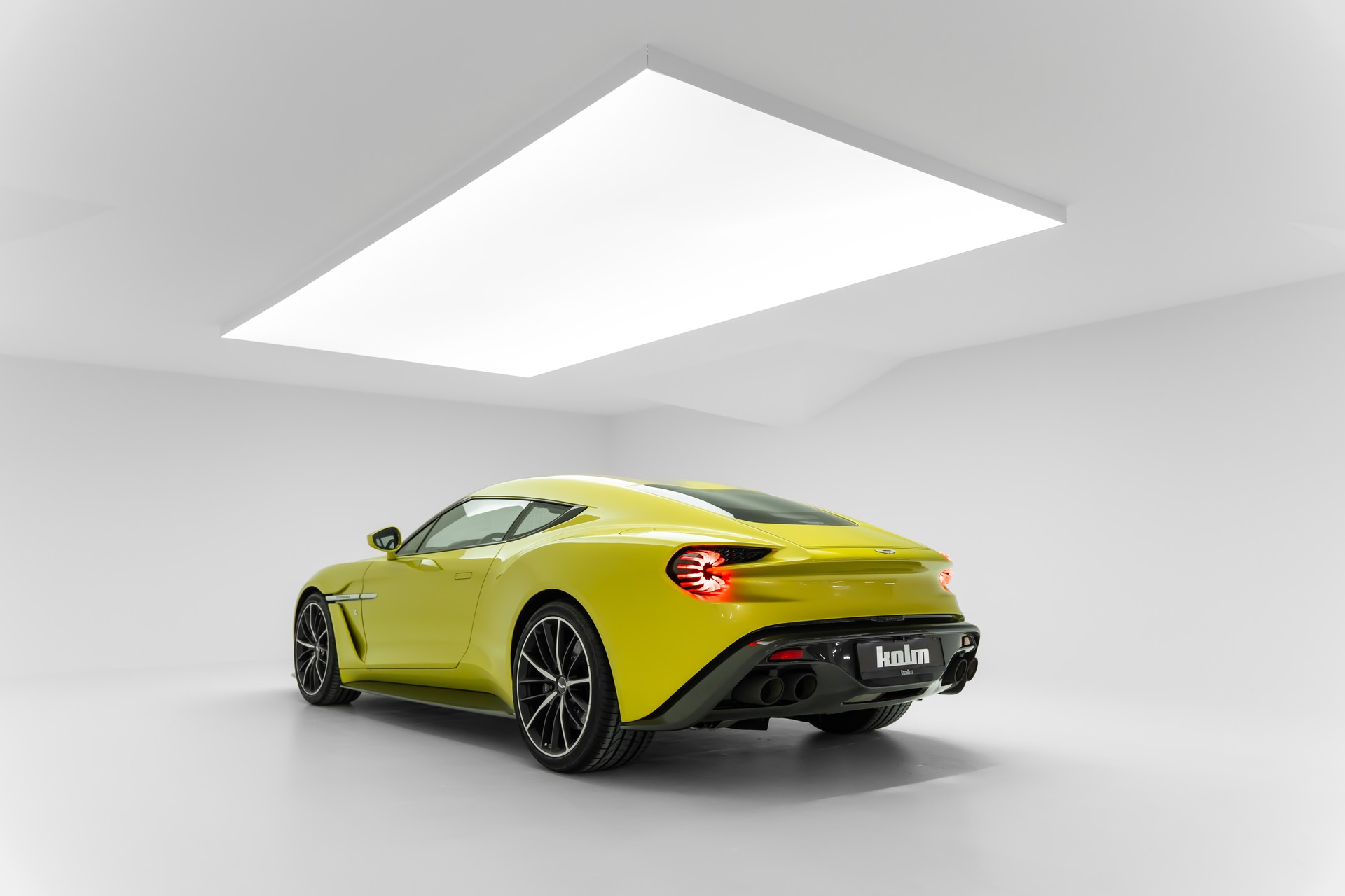 ASTON MARTIN Vanquish Zagato-image-5