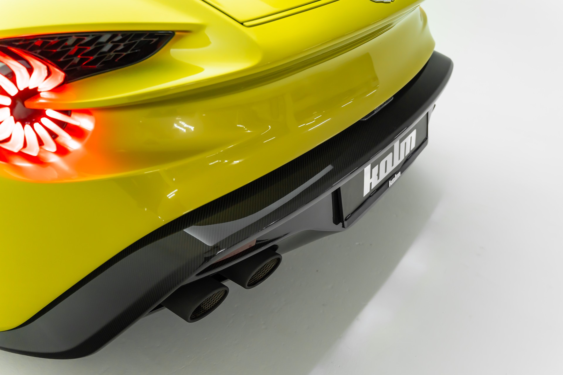 ASTON MARTIN Vanquish Zagato-image-19