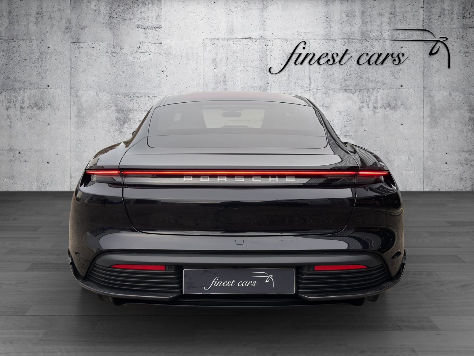 PORSCHE Taycan Turbo S-image-4