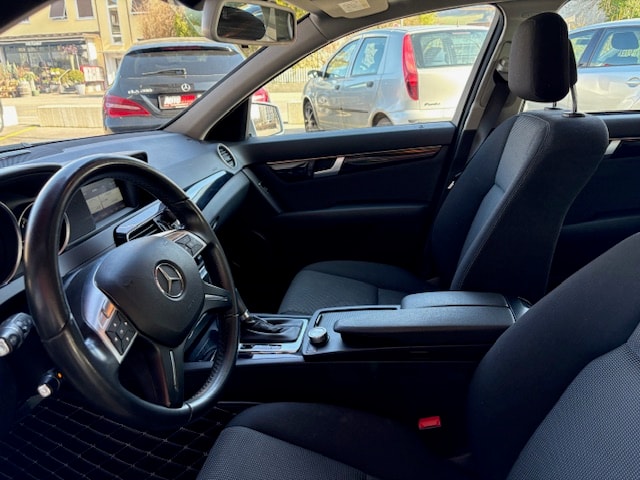 MERCEDES-BENZ C 220 CDI 4Matic 7G-Tronic-image-8