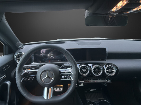 MERCEDES-BENZ A 180 Night Star 7G-DCT-image-8