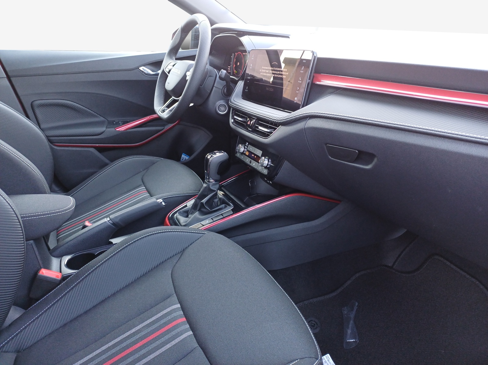 SKODA Fabia 1.0 TSI Monte Carlo DSG-image-8