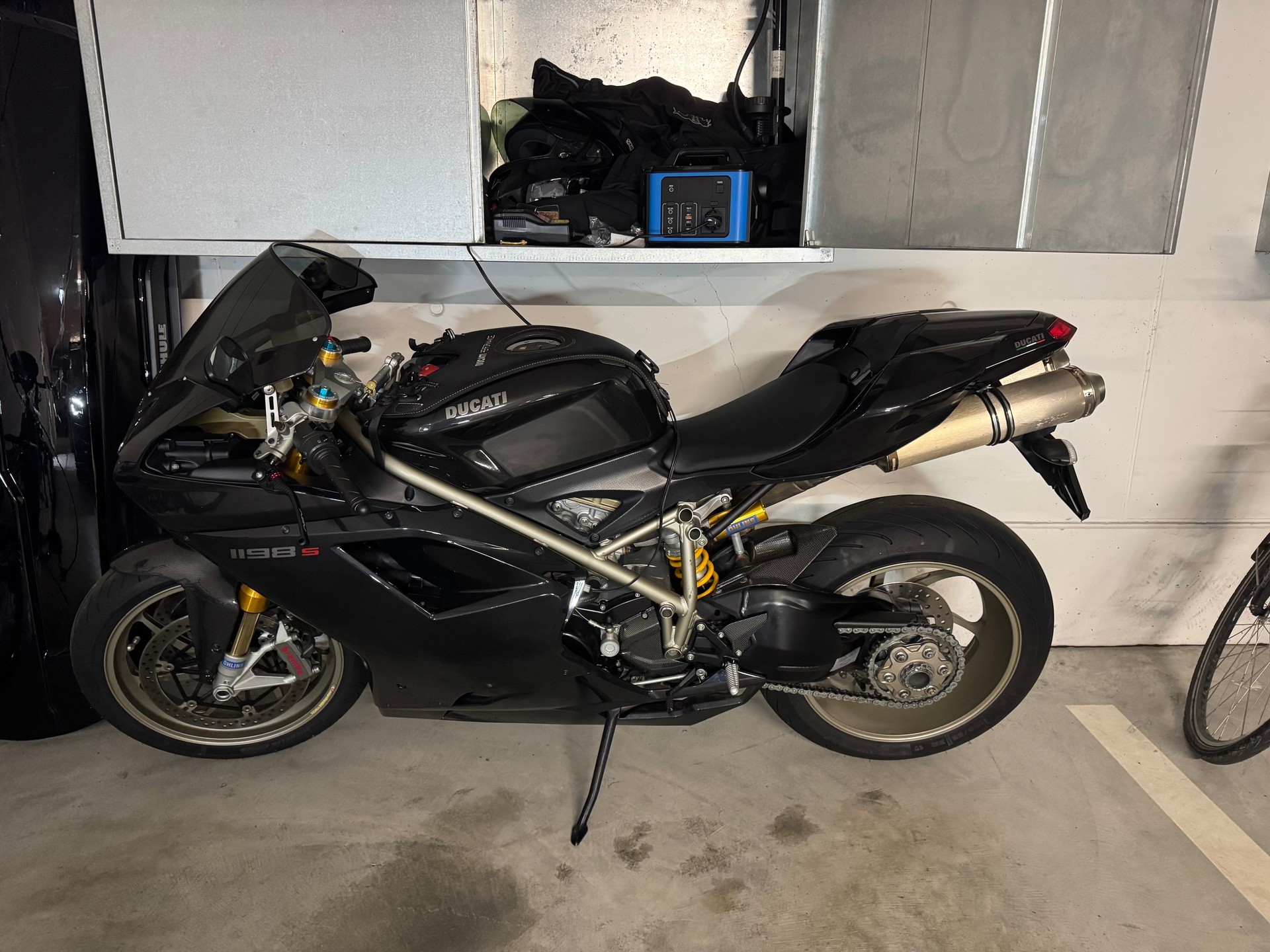 DUCATI 1198 S-image-2