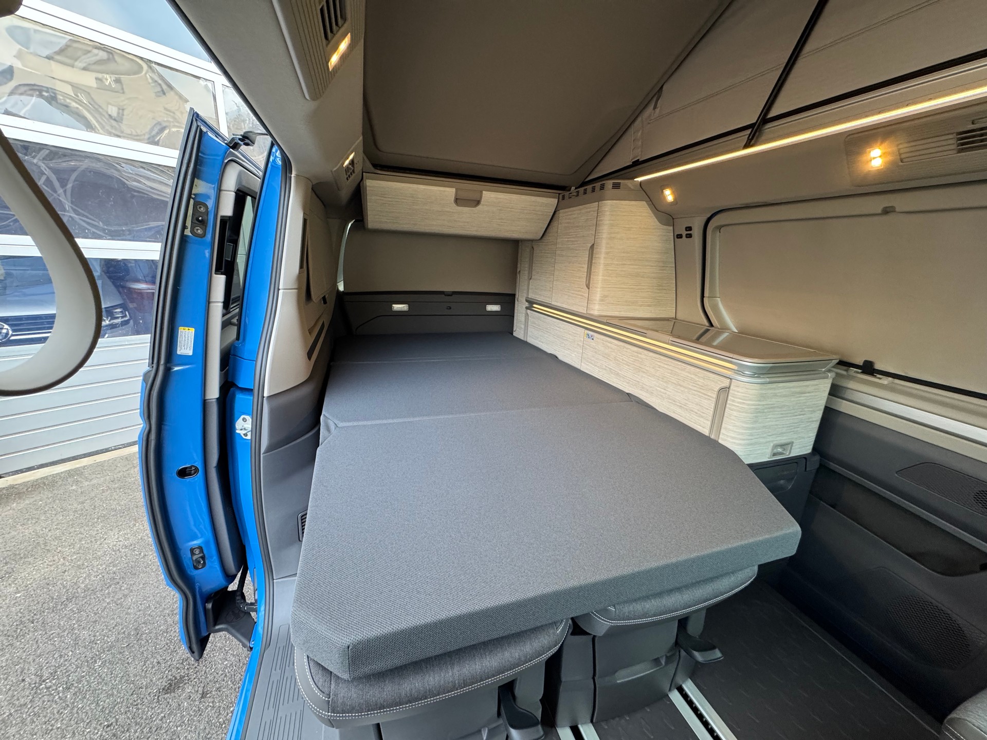 VW California 2.0 TDI Ocean Liberty-image-13