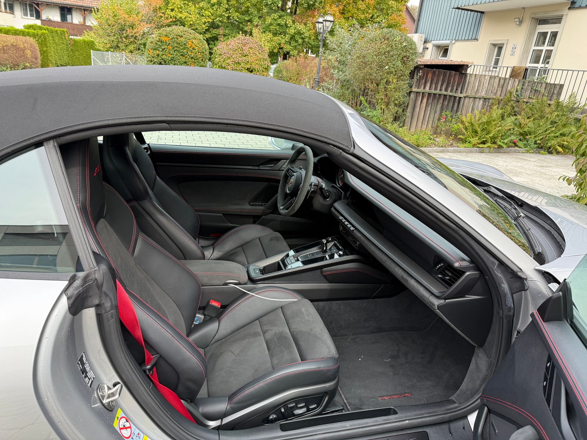 PORSCHE 911 Carrera 4 GTS Cabriolet PDK-image-0