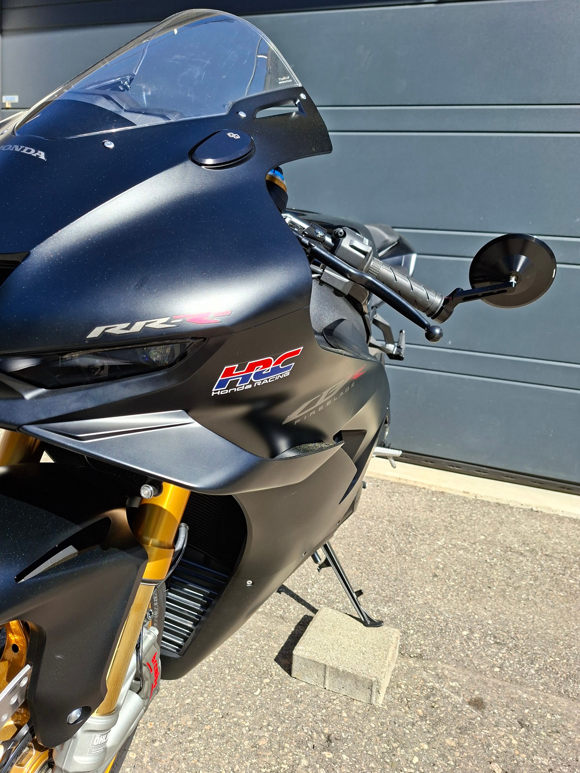 HONDA CBR 1000 RR-R SP "Limited Edition"-image-5