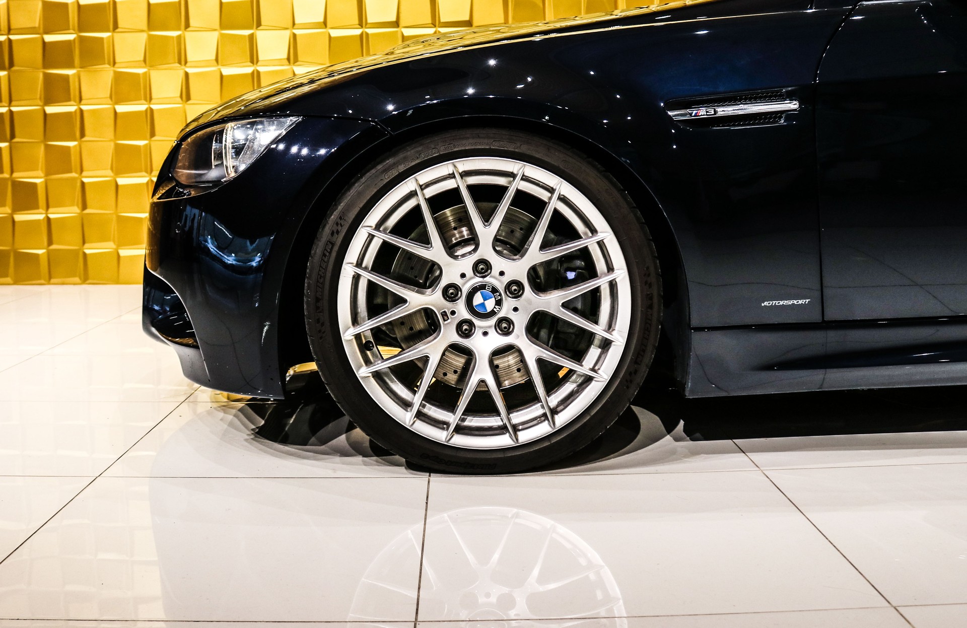 BMW M3 E90 Sedan DSG (S65)-image-7