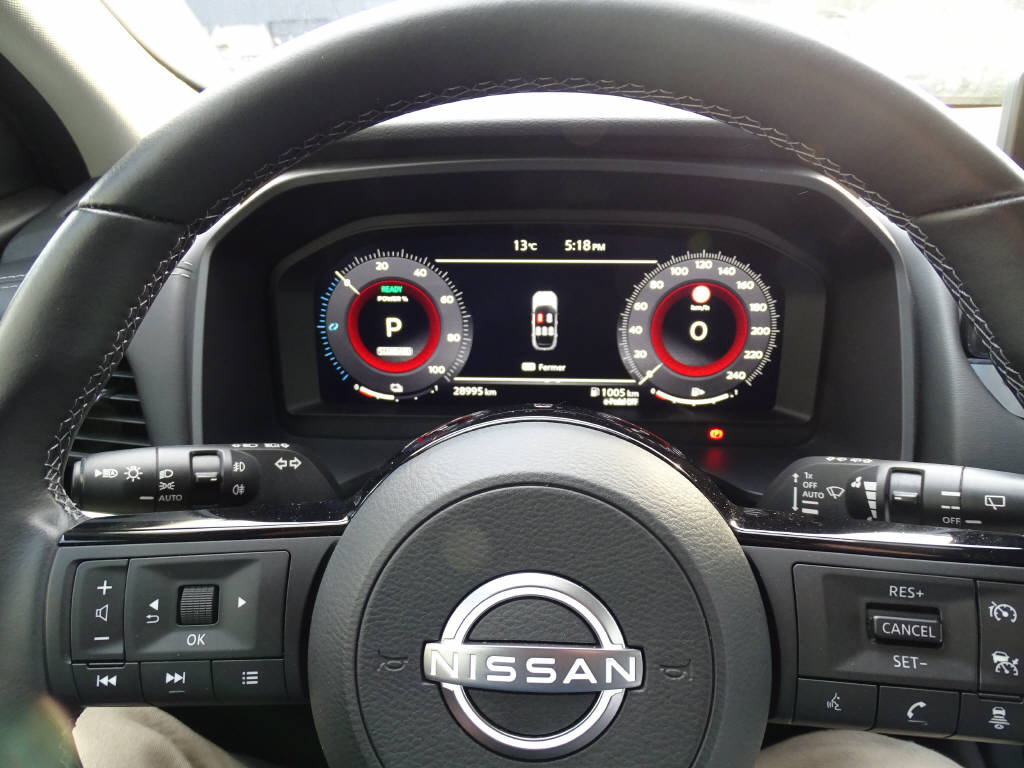 NISSAN Qashqai 1.5 VC-T N-Connecta-image-8