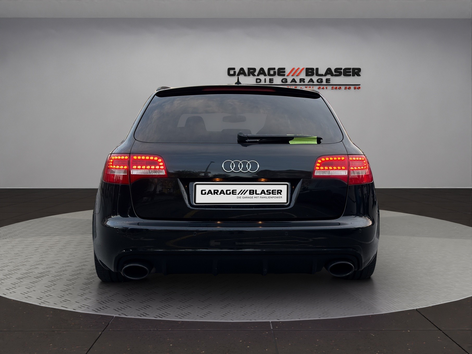 AUDI RS6 Avant 5.0 TFSI V10 quattro tiptronic-image-3
