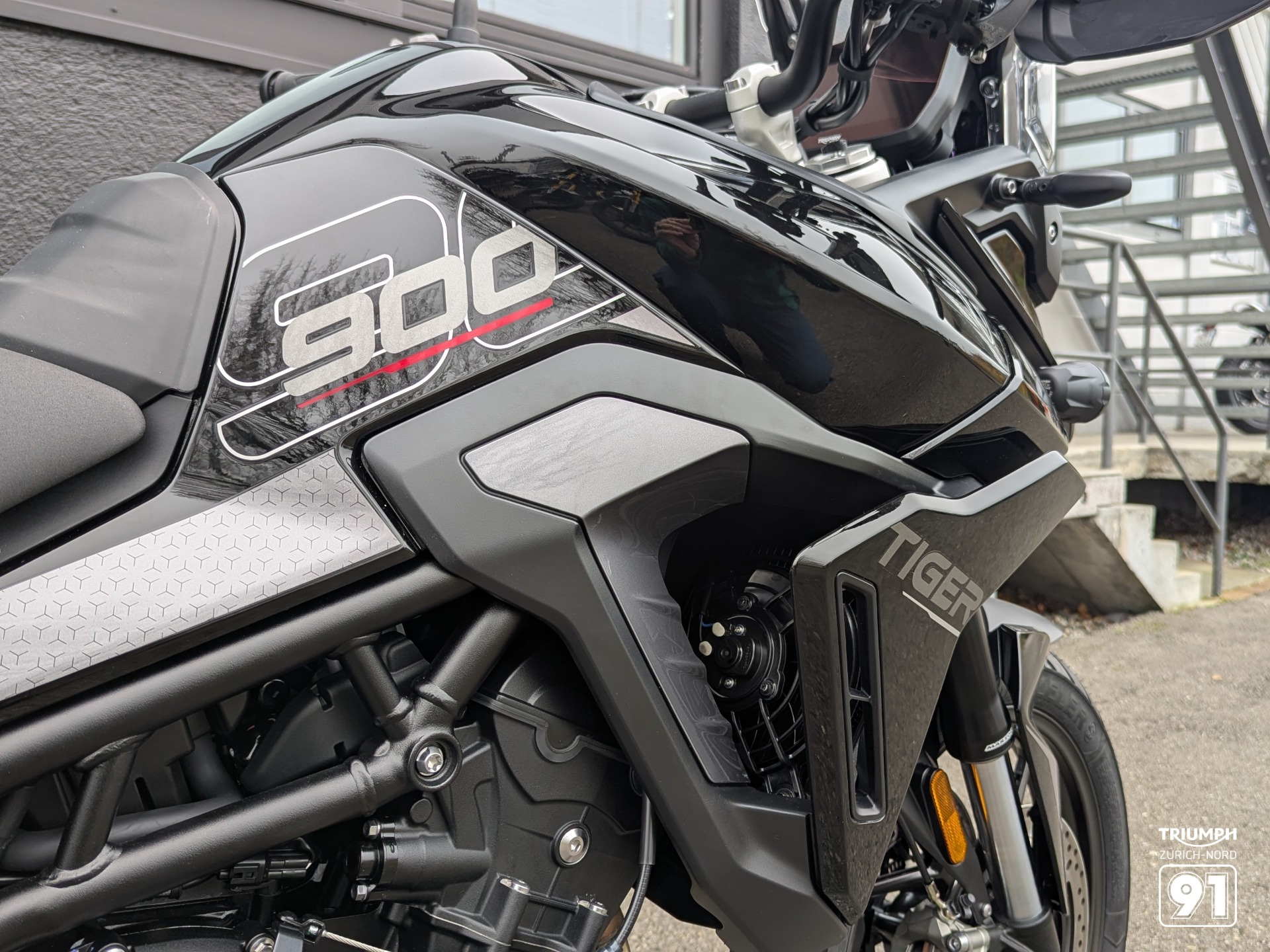 TRIUMPH Tiger 900 GT Pro A2-showroom-element-2