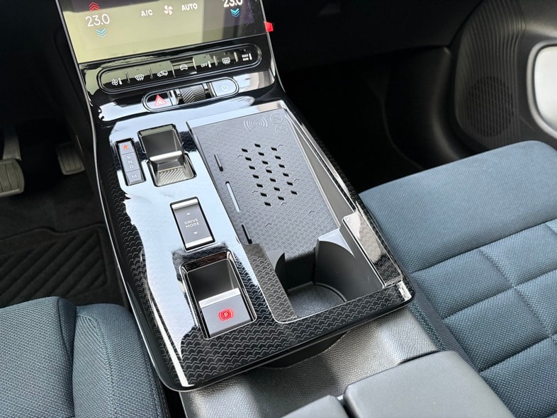 CITROEN C5 Aircross 1.2 Hybrid Plus-image-13