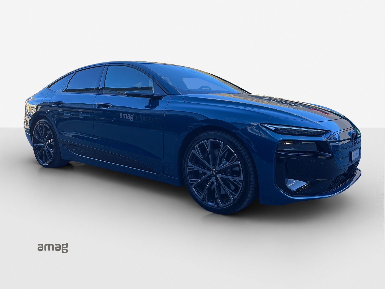 AUDI S6 Sportback e-tron quattro-image-6