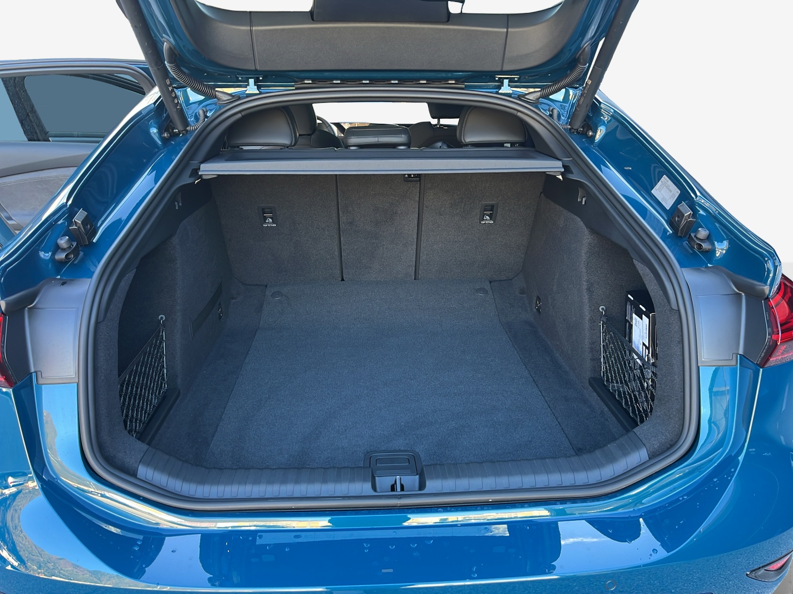 AUDI S6 Sportback e-tron quattro-image-13