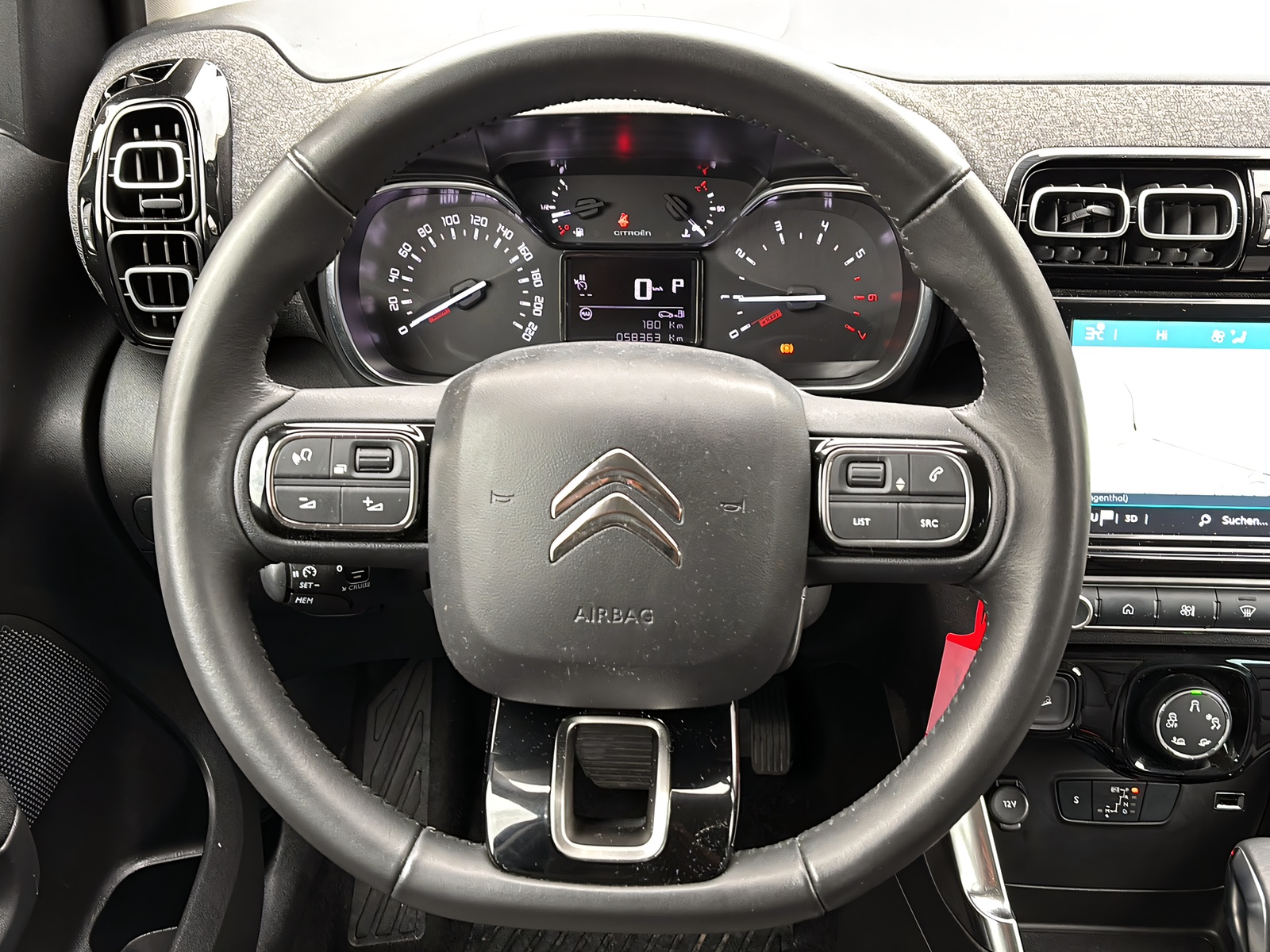 CITROEN C3 Aircross 1.2 PureTech 130 Swiss Edition-image-13