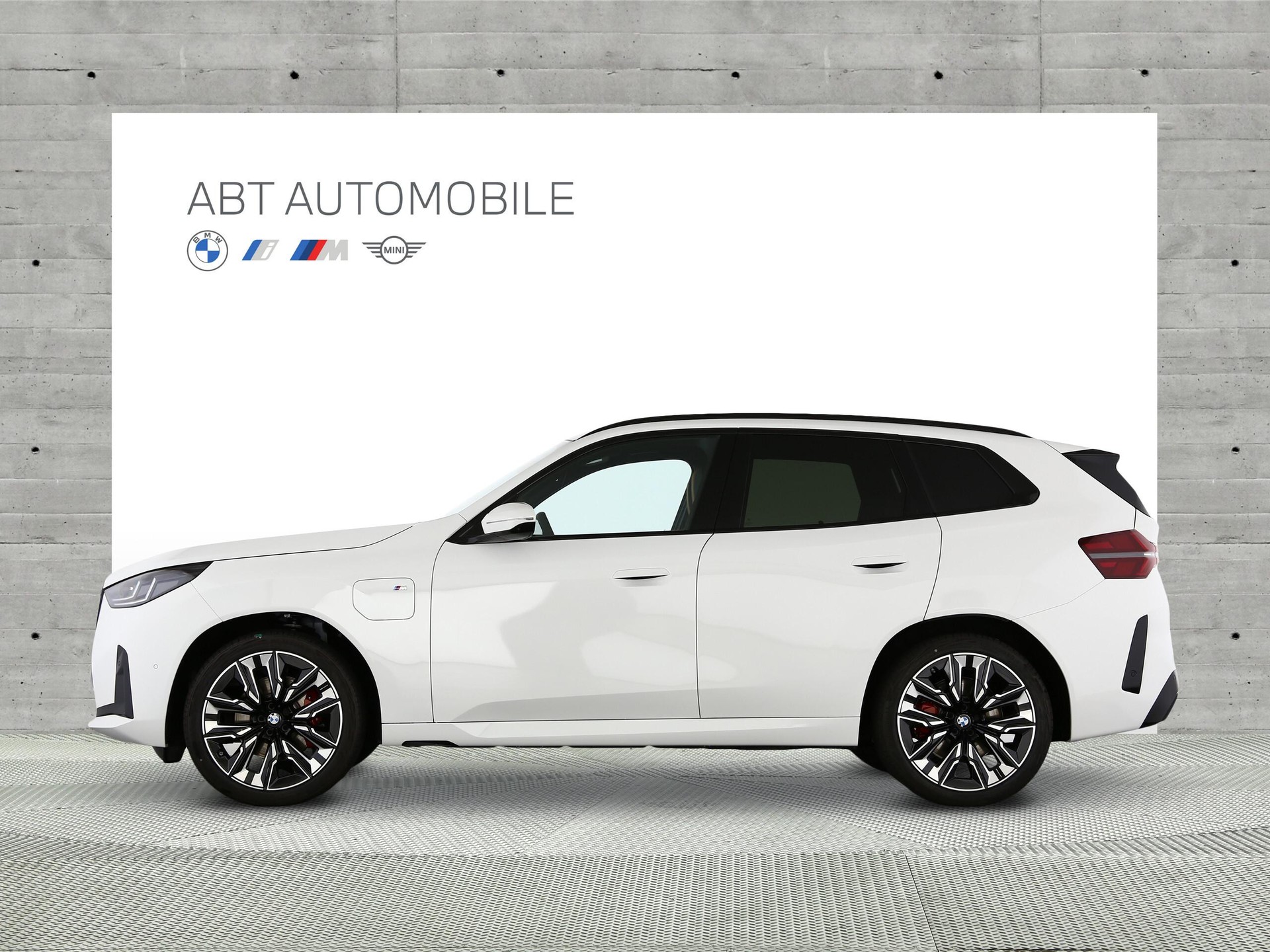 BMW X3 30e xDrive-image-2