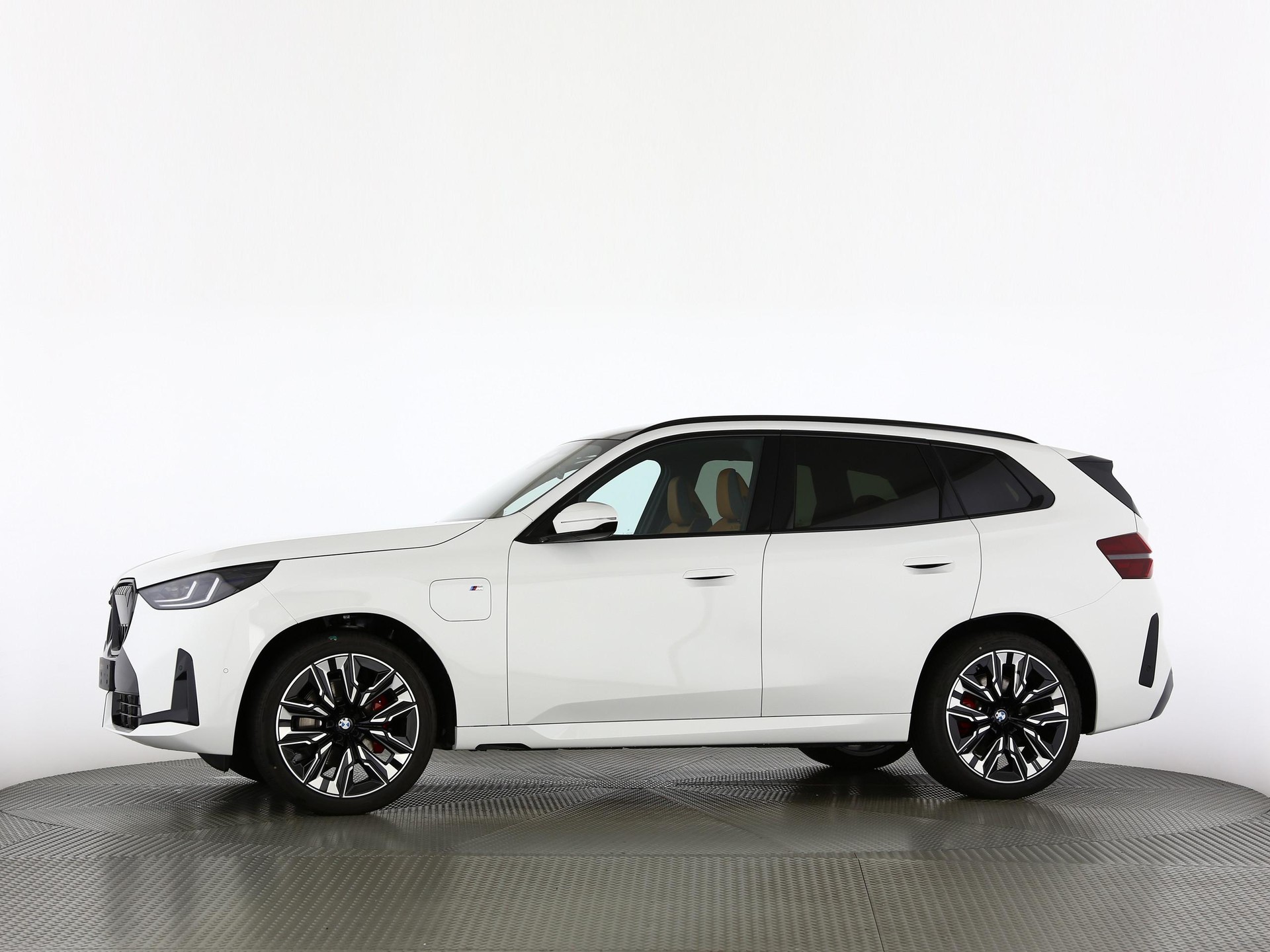 BMW X3 30e xDrive-image-10