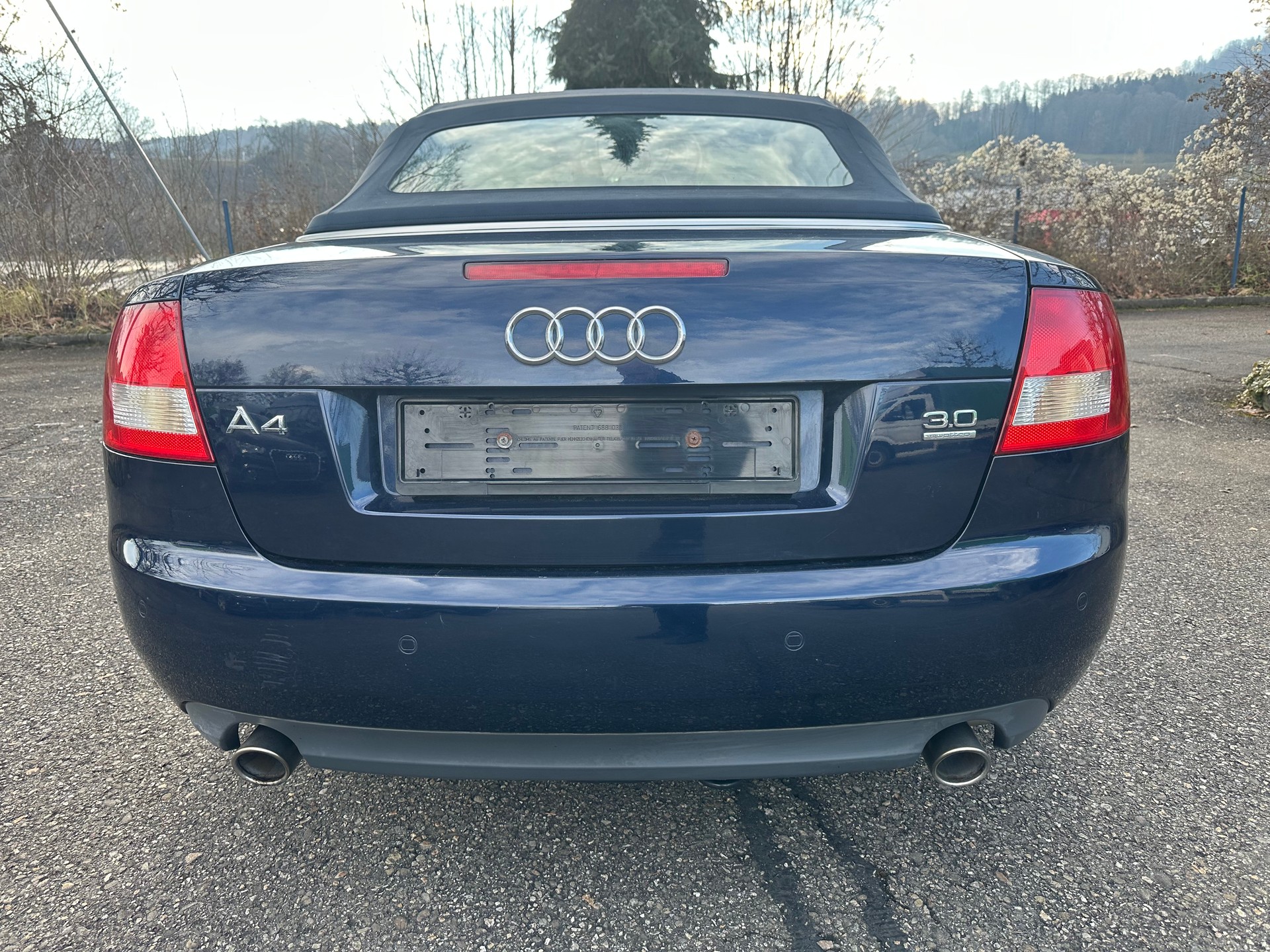 AUDI Cabrio Quattro-image-6
